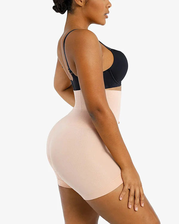 Skin Flow™ High-Waisted Sculpting Short