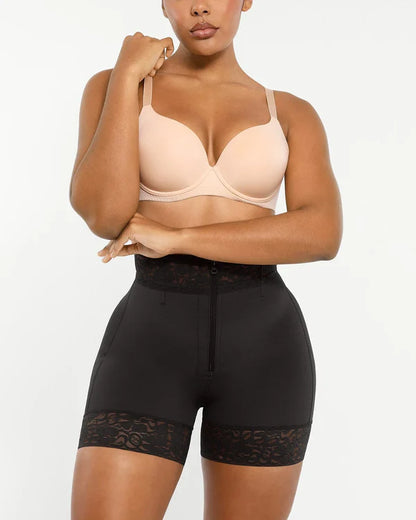 AirSlim® Mid-Rise Steel Boned Butt-Lifting Short