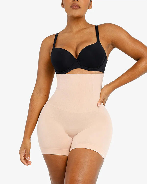 Skin Flow™ High-Waisted Sculpting Short